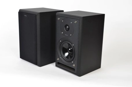 ELTAX Monitor III BT Phono active, активная акустическая система