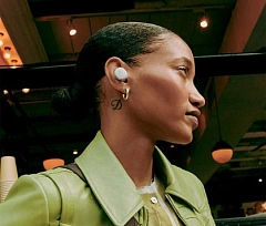 Bose QuietComfort Earbuds White Smoke